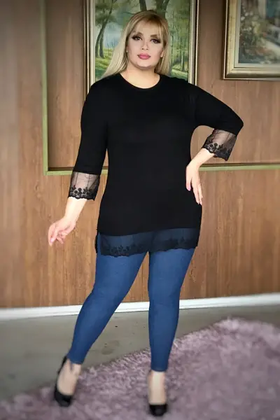 KADIN SİYAH BÜYÜK BEDEN KOLLARI ETEĞİ TÜLLÜ LİKRALI VİSKON BLUZ