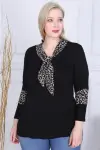 KADIN SİYAH BÜYÜK BEDEN YAKASI KOLLARI LEOPAR FULAR LİKRALI VİSKON BLUZ