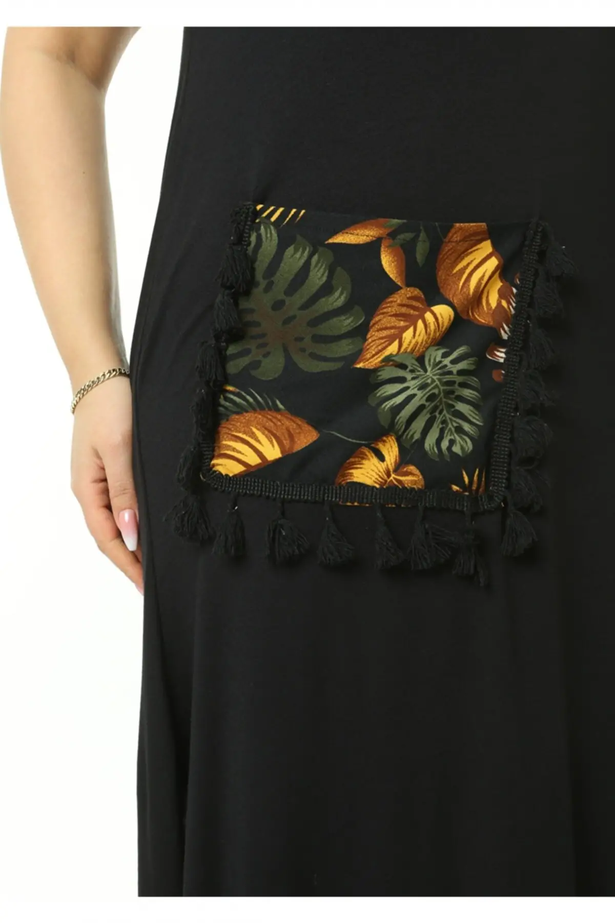 KADIN BÜYÜK BEDEN YIRTMAÇLI PÜSKÜL CEP DETAY ESNEK VİSKON ELBİSE