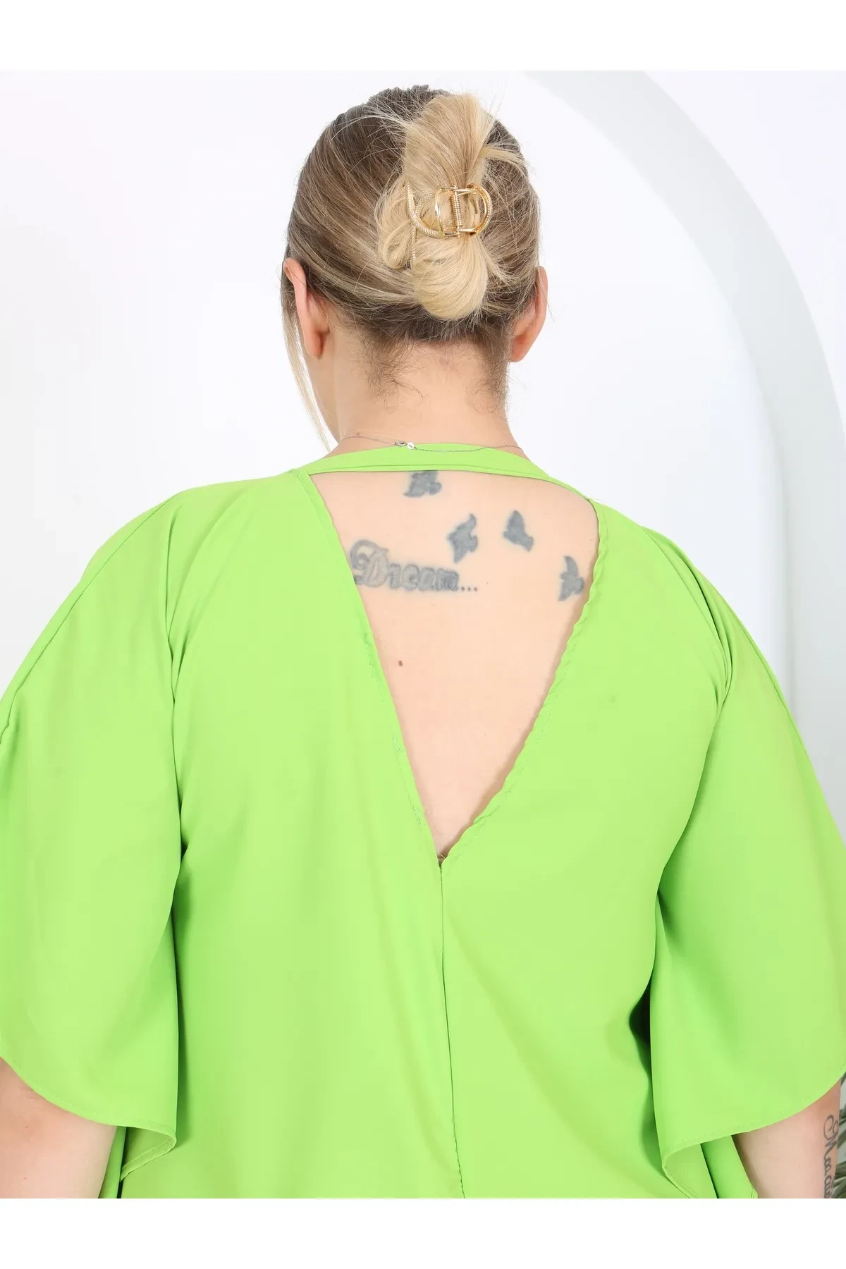 KADIN BÜYÜK BEDEN YARASA KOL YIRTMAÇ DETAY DOKUMA JESSİCA ELBİSE