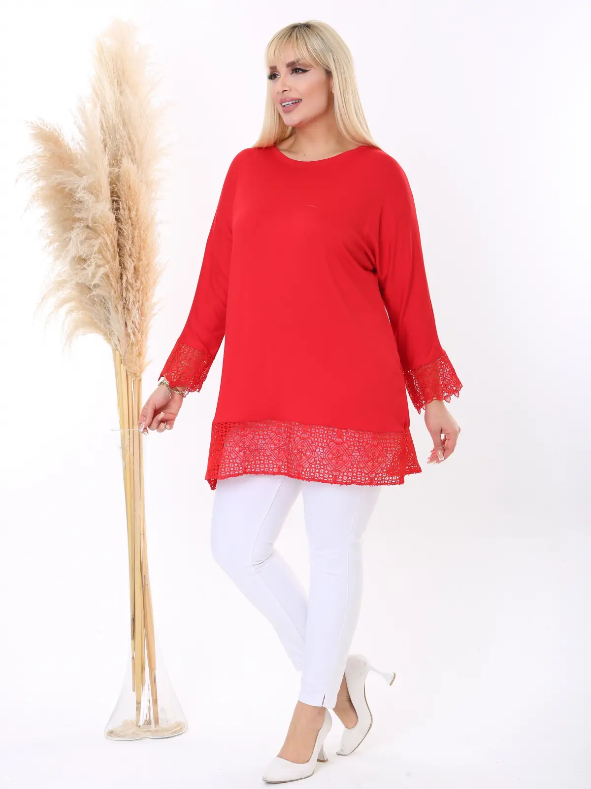 KADIN BÜYÜK BEDEN KOL VE ETEK DANTEL DETAY ESNEK VİSKON TUNİK