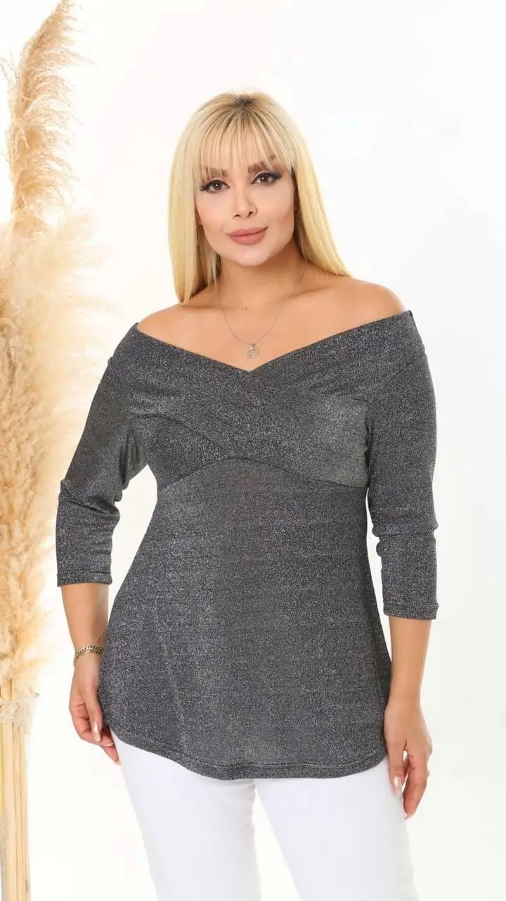KADIN BÜYÜK BEDEN DEGAJE YAKA LAME BLUZ