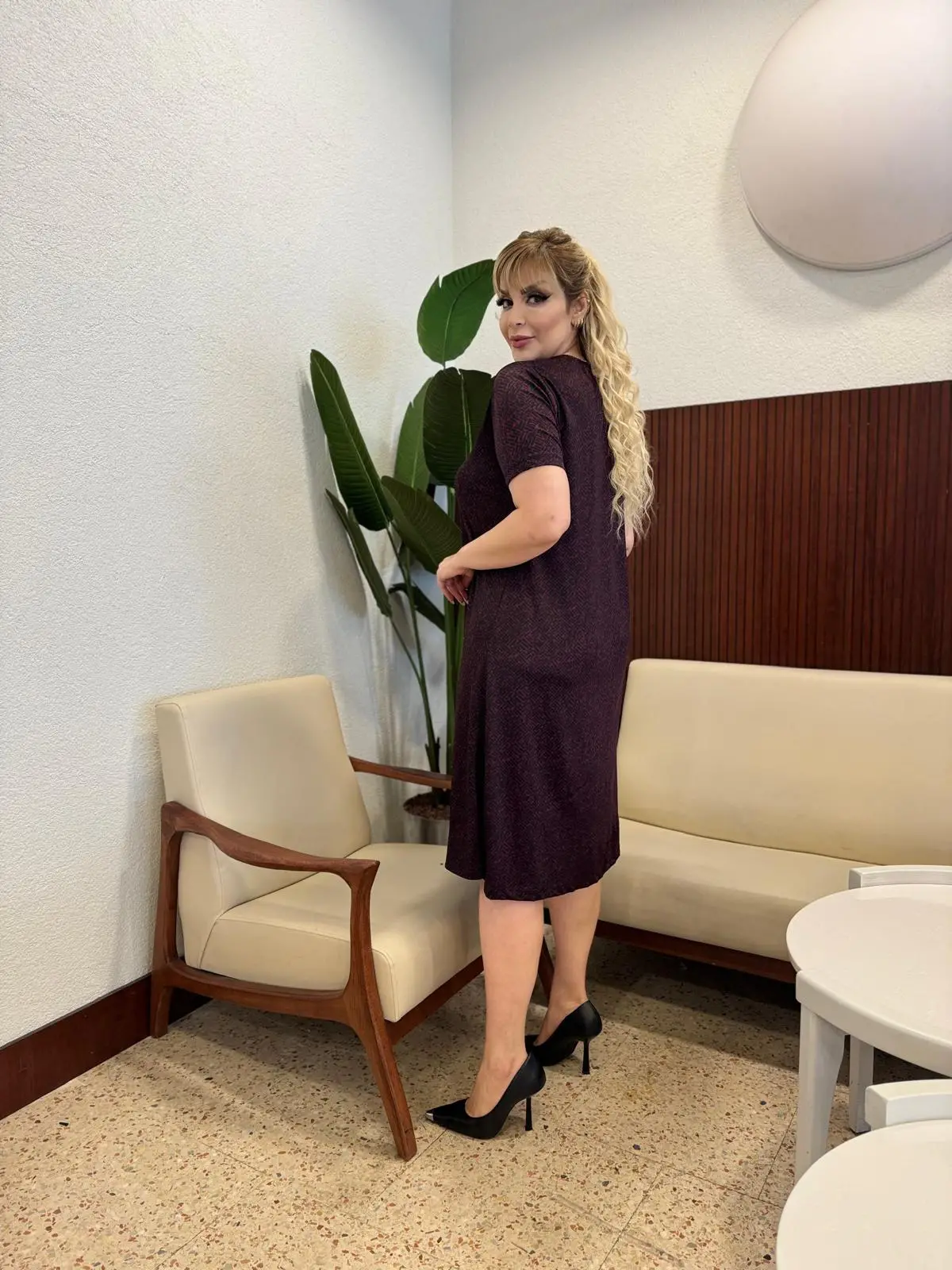 KADIN BÜYÜK BEDEN KISA KOL ESNEK KREP ELBİSE