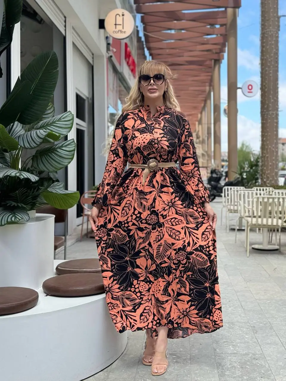 KADIN BÜYÜK BEDEN DÜĞMELİ YAKASI PATLI İSPANYOL KOL DOKUMA ELBİSE