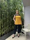 KADIN BÜYÜK BEDEN KOLSUZ DANTEL DETAY LİKRALI VİSKON BLUZ