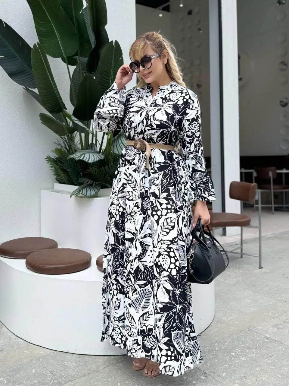 KADIN BÜYÜK BEDEN DÜĞMELİ YAKASI PATLI İSPANYOL KOL DOKUMA ELBİSE