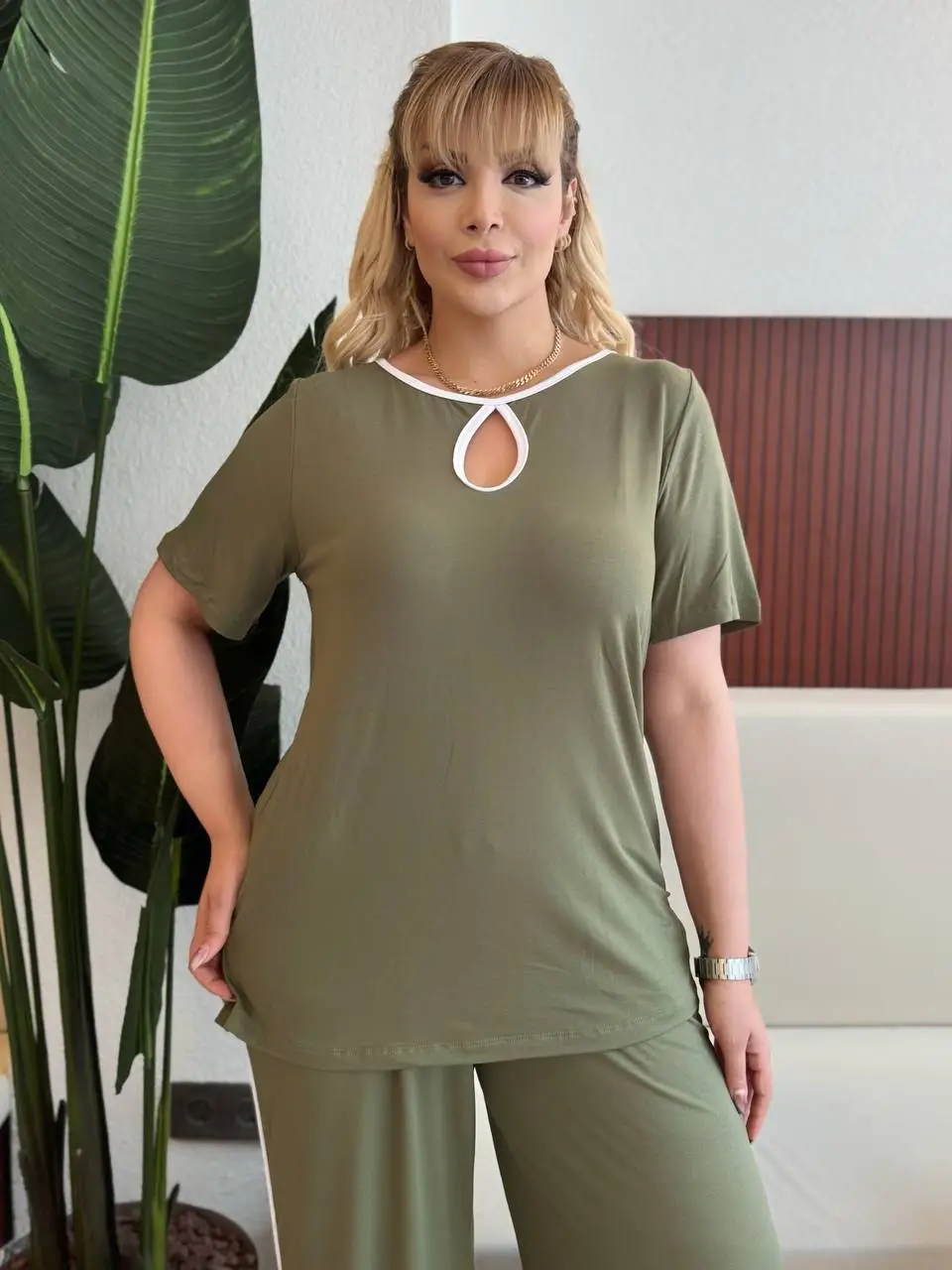 KADIN BÜYÜK BEDEN CEPLİ BİYELİ DAMLA DETAY LİKRALI VİSKON TAKIM