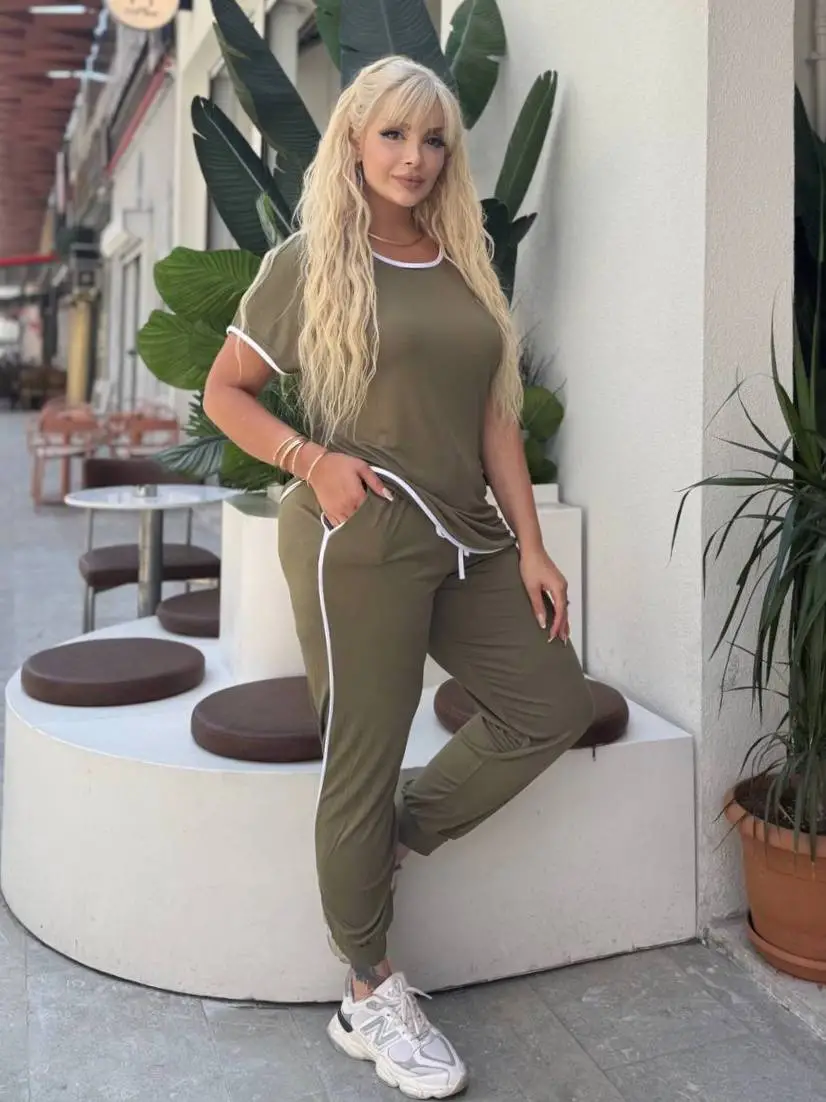 KADIN BÜYÜK BEDEN PAÇA MANŞETLİ CEPLİ BİYE DETAY LİKRALI VİSKON TAKIM