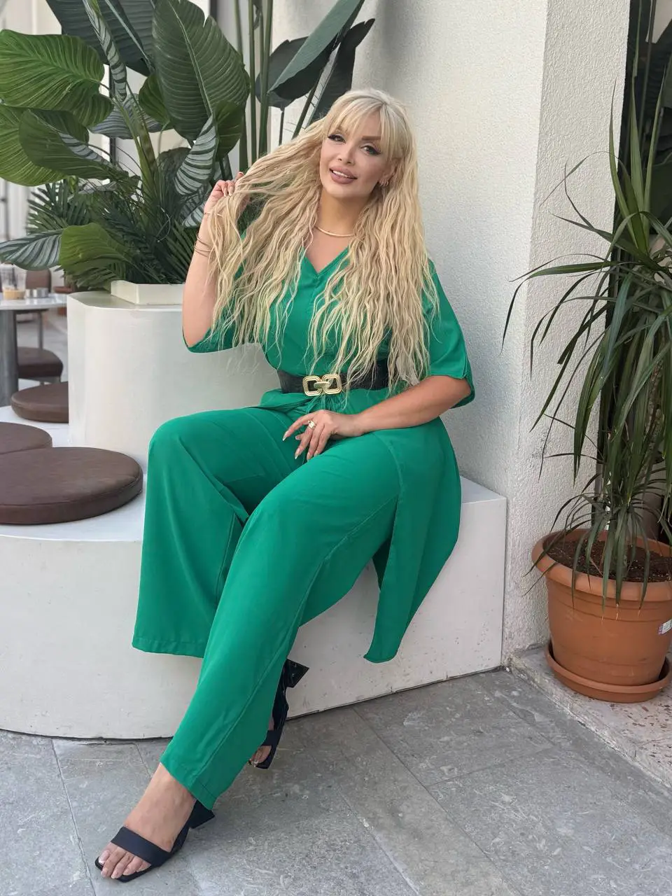 KADIN BÜYÜK BEDEN YIRTMAÇLI V YAKA DETAY DOKUMA JESSİCA TAKIM ( KEMER DAHİL DEĞİL )