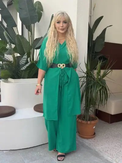 KADIN BÜYÜK BEDEN YIRTMAÇLI V YAKA DETAY DOKUMA JESSİCA TAKIM ( KEMER DAHİL DEĞİL )