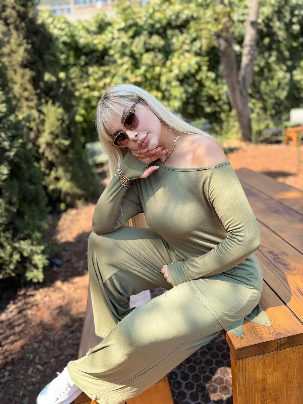  KADIN BÜYÜK BEDEN DEGAJE YAKA ASİMETRİK YIRTMAÇLI ESNEK VİSKON TAKIM